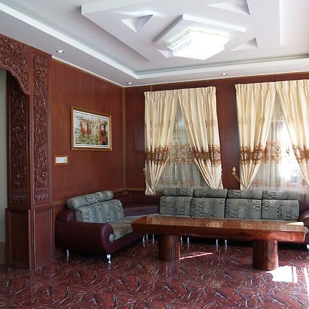 Nice Dream Hotel Mandalay Exterior foto