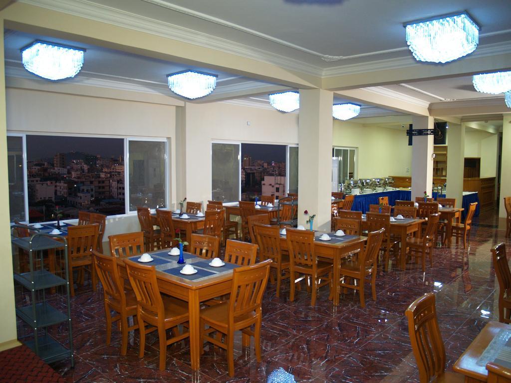 Nice Dream Hotel Mandalay Exterior foto